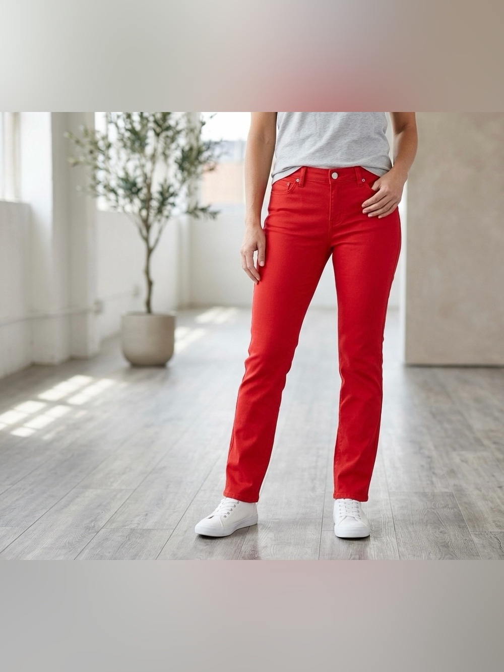 Women's Red Straight-Leg Jeans